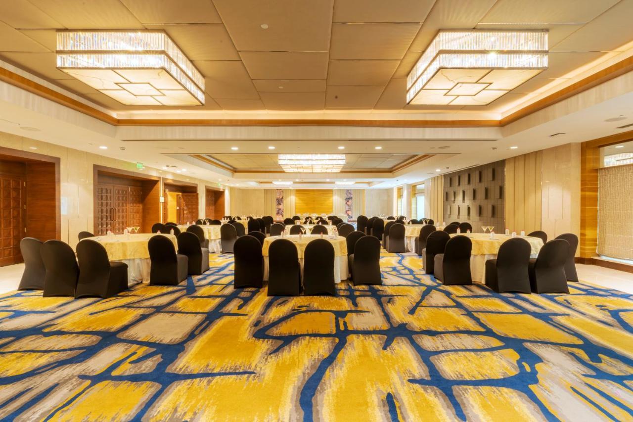 Agra Mg Road An Ihg 5*