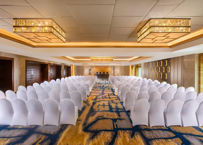 Holiday Inn Agra Mg Road An Ihg Hotel
