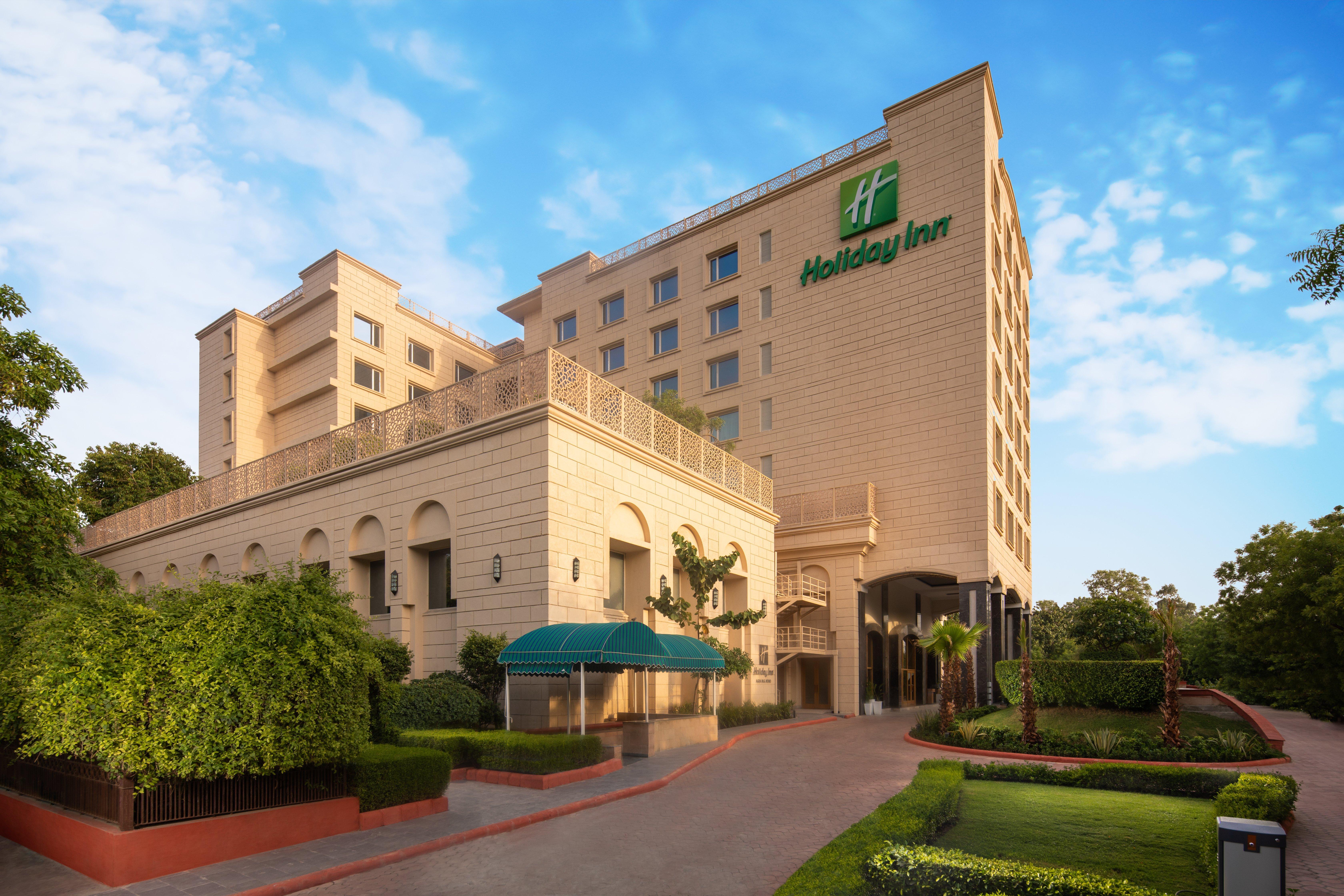 Agra Mg Road An Ihg Agra (Uttar Pradesh)