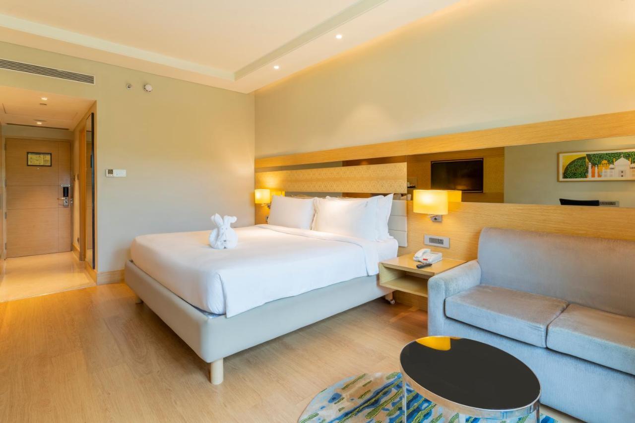 Hotel Agra Mg Road An Ihg 5*