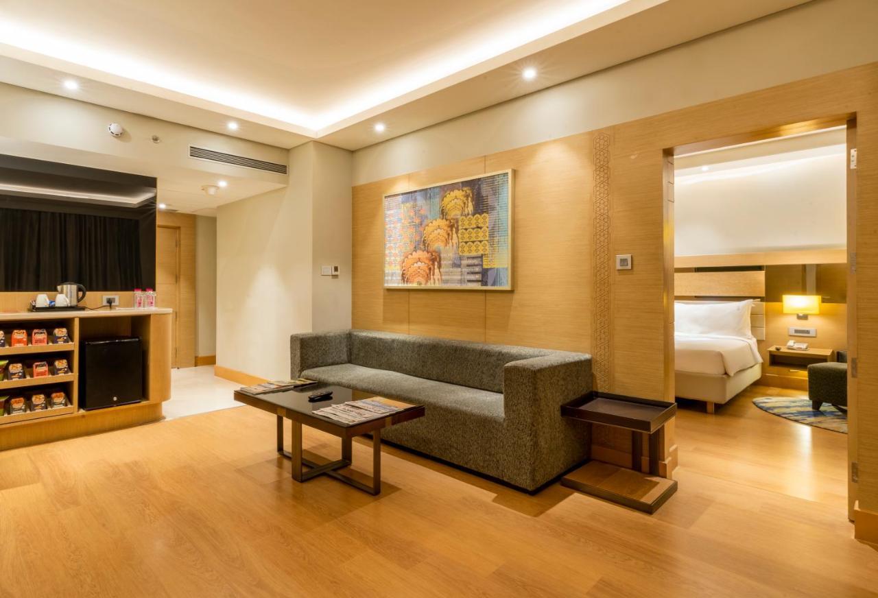Hotel Agra Mg Road An Ihg 5*