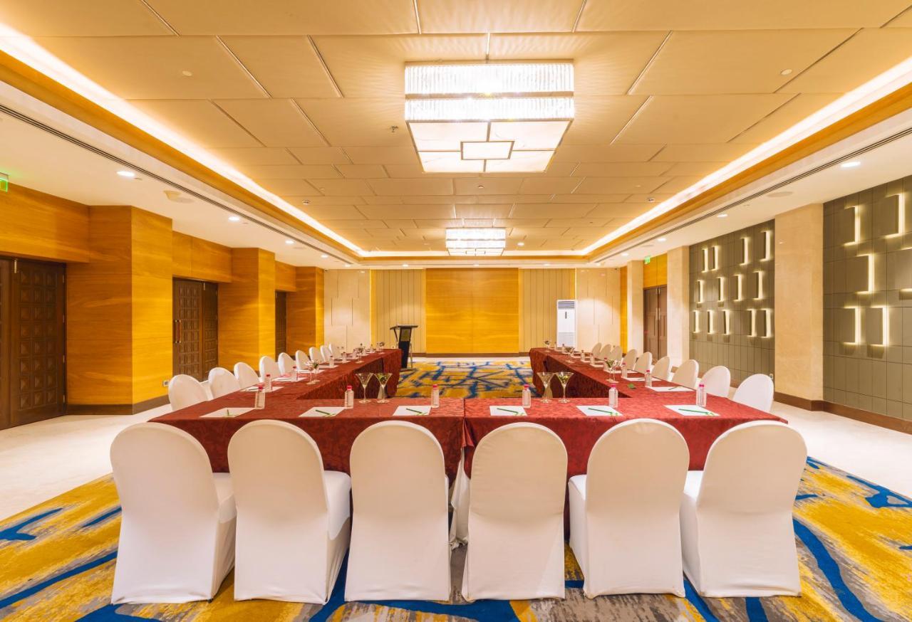 Hotel Agra Mg Road An Ihg