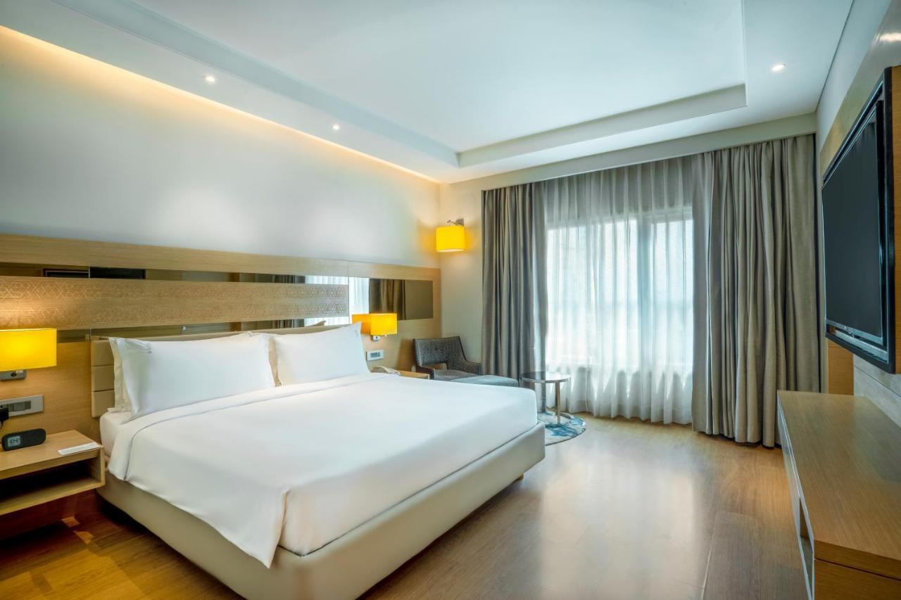 Hotel Agra Mg Road An Ihg