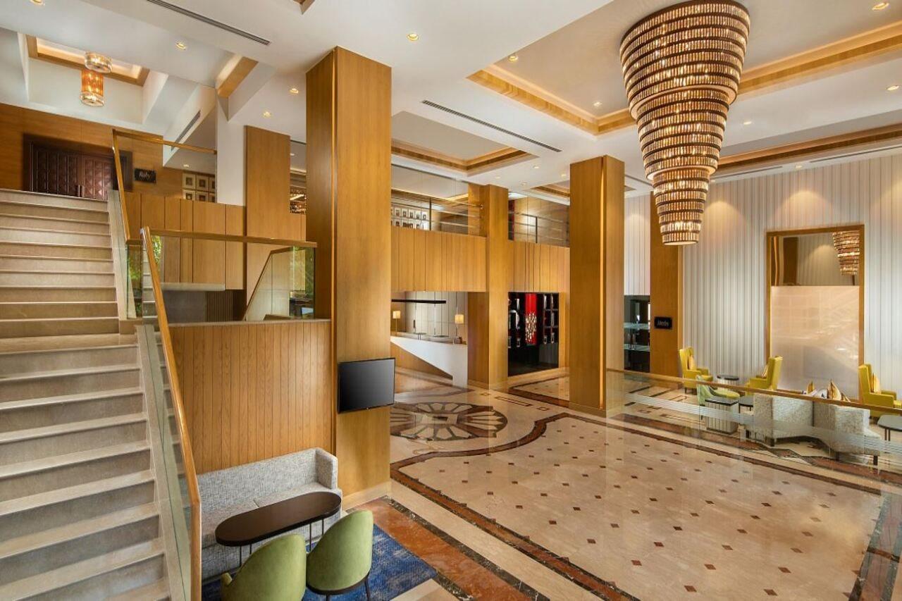 Hotel Agra Mg Road An Ihg 5*